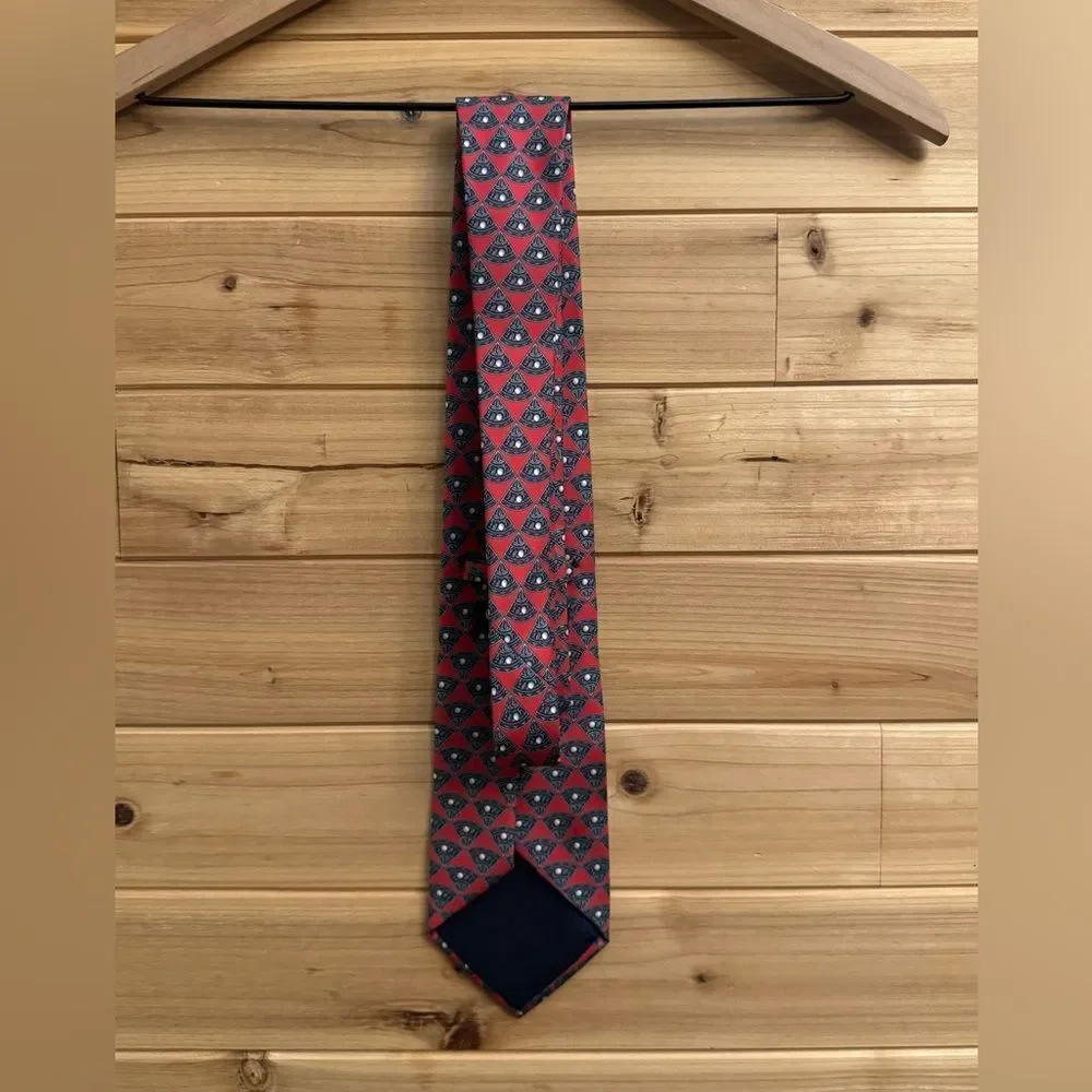 Vintage 90’s Gucci Golf Triangle Print Silk Tie Preppy Summer